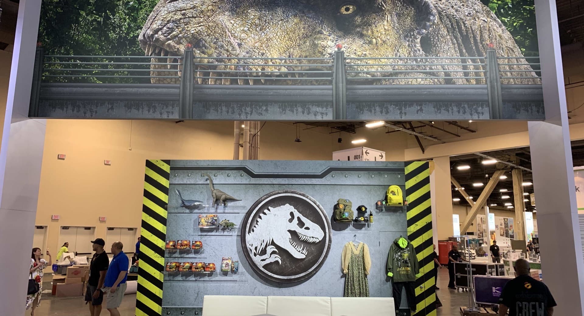 Trade Show Booth Graphics Cost Guide: What to Budget for Your Next Event